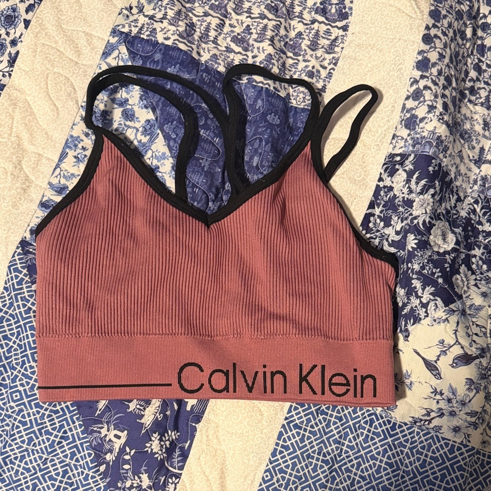 Calvin Klein Women's Ribbed Mauve Sports Bra
